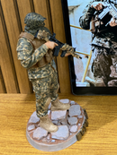 Miniatura Operador Tático Camuflado - Edição Honra Operacional