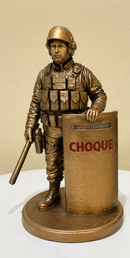 CHOQUEANO DOURADO COM ESCUDO – Edição Operacional